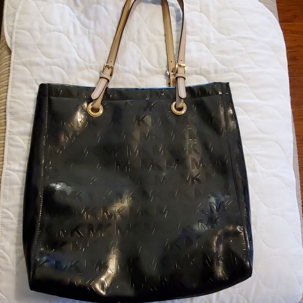Michael Kors Large Tote!